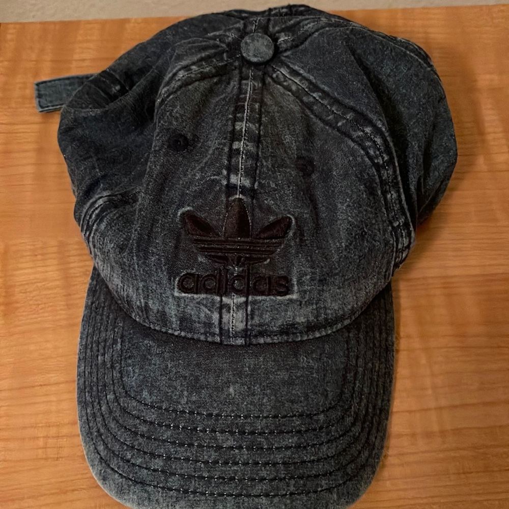 Gently used, like new Adidas Denim cap
